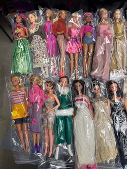 Vintage Barbie’s