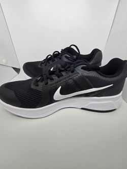 New Nike RunSwift 2.0 Men's 9.5 Women's 11