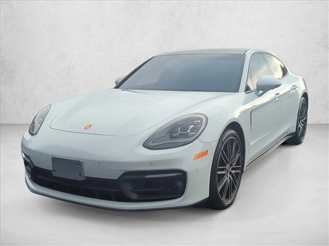 2022 Porsche Panamera