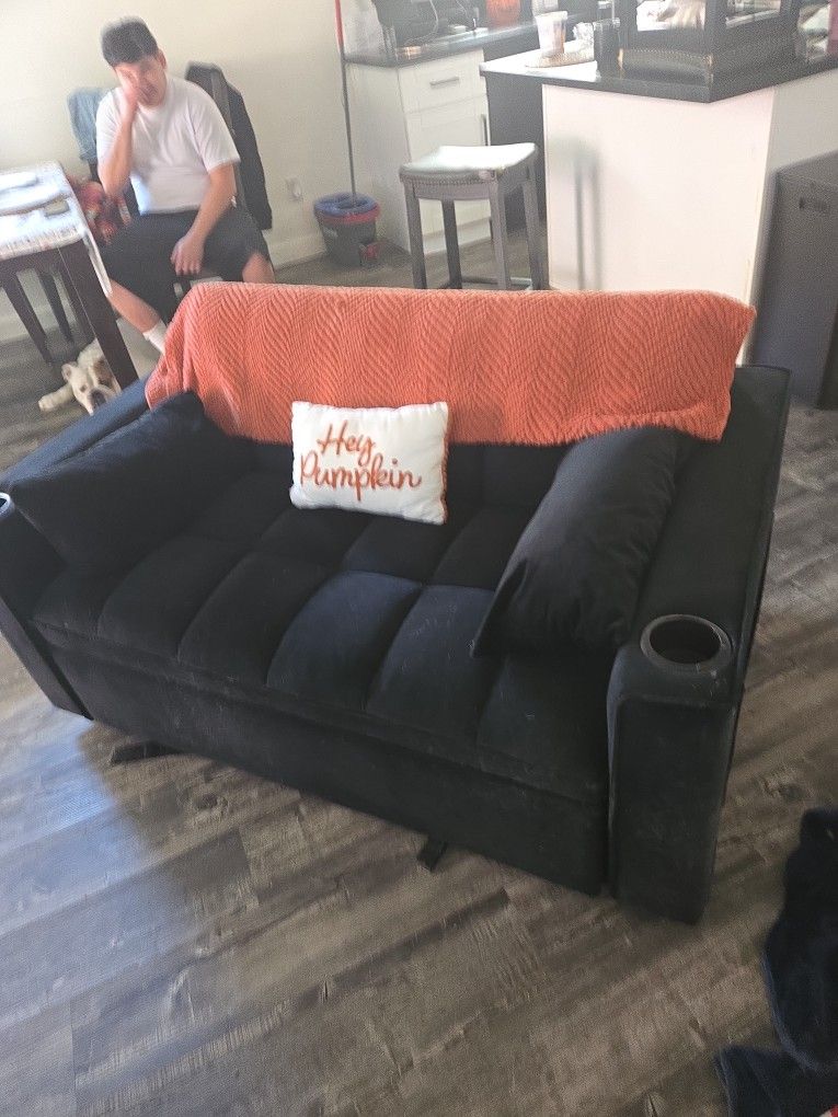 Free Couch