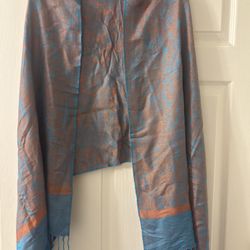 Women’s Shawl 