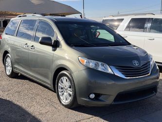 2013 Toyota Sienna