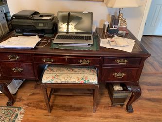 Writing desk