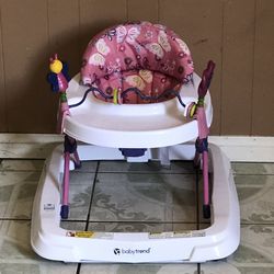 PRACTICALLY NEW SAFETY 1ST BABY ACTIVITY WALKER !!!!