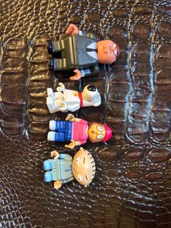 Family guy knex figures