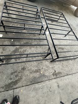 Black twin bed camitas individuales