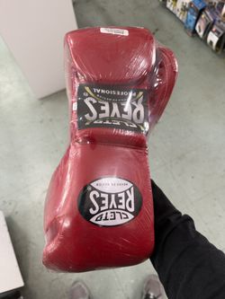 Cleto Reyes 14oz Lace Up Training Gloves