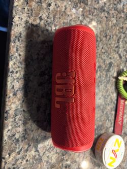 Jbl flip 6 speaker