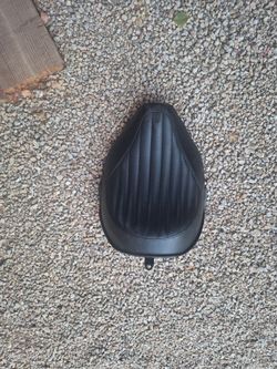 Harley seat