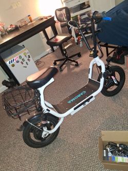Caroma Electric Commuter Scooter