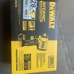 Dewalt Dcf921 1/2 Impact Wrenches