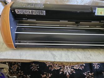 GCC Expert 24LX Vinyl Plotter/ Cutter