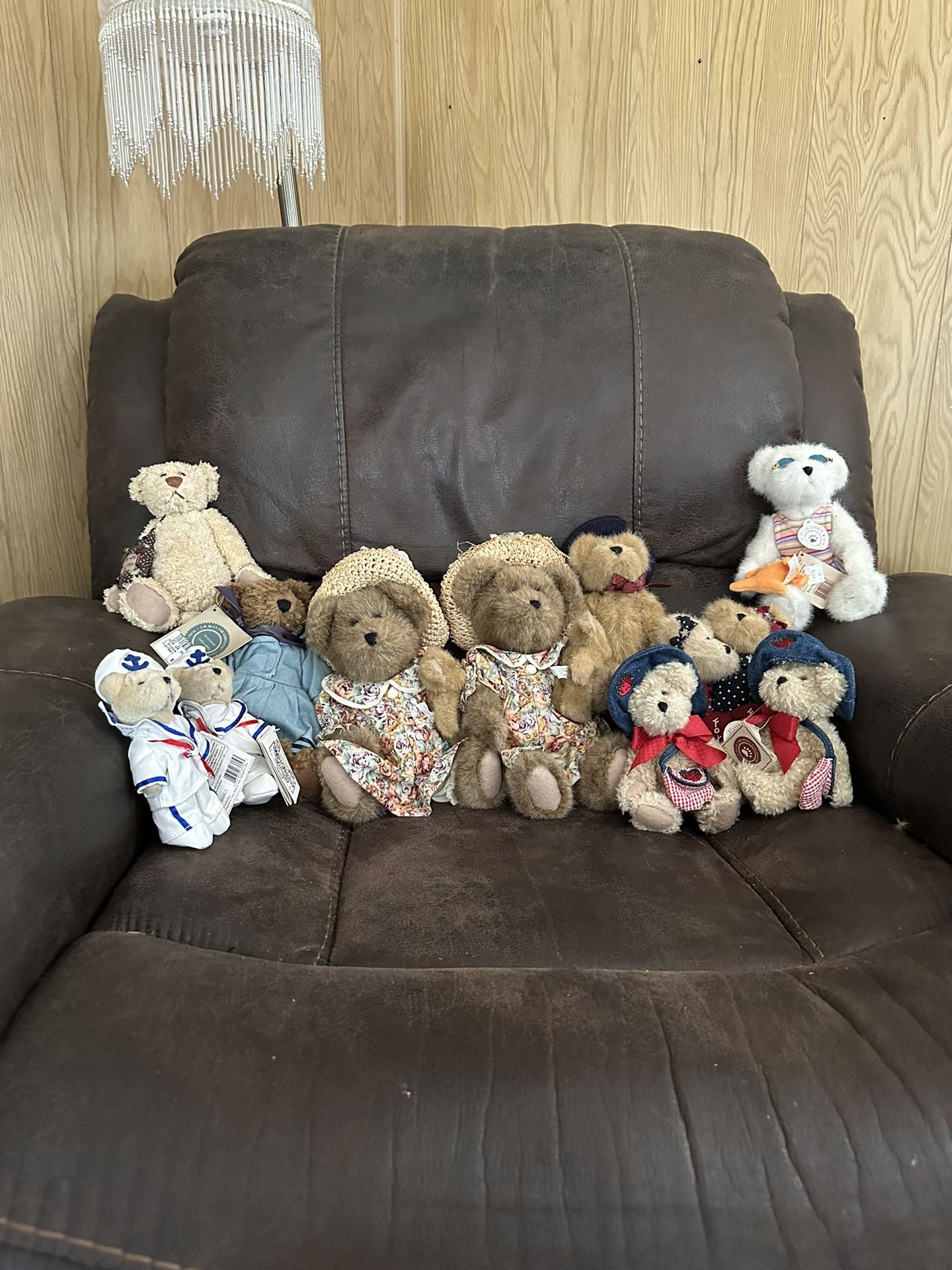 Vintage Teddy Bears 