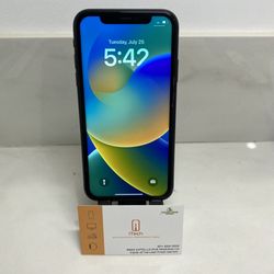 iphone XR 64GB UNLOCKED