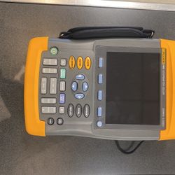 Fluke 199c Color Screen Oscilloscope 