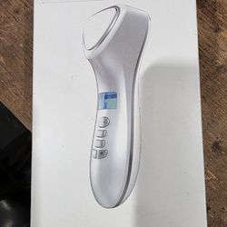 Hot And Cool Skin Care Device