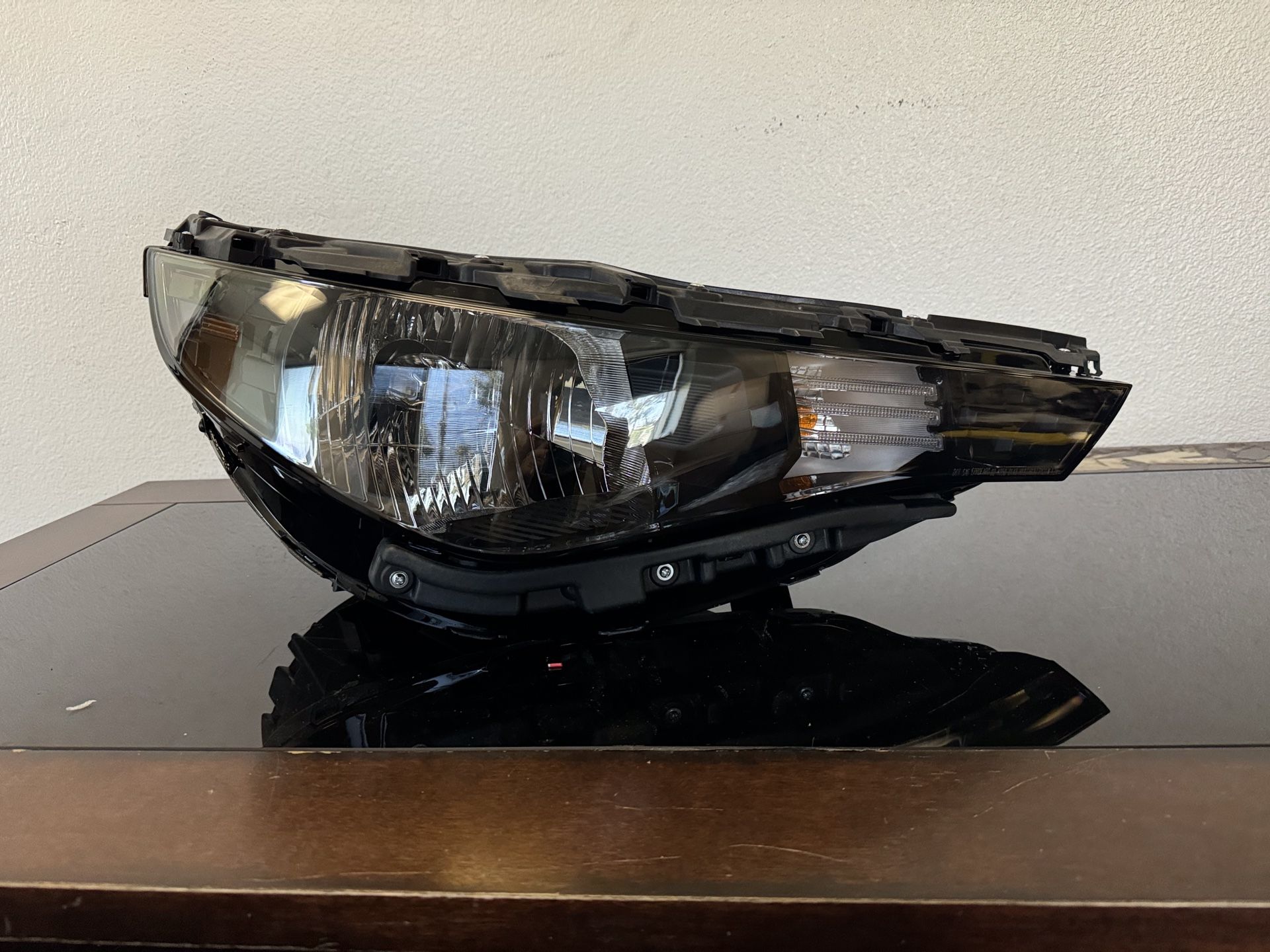 Halogen Headlight For 2023 2024 2025 Kia Soul S EX LX Driver Passenger