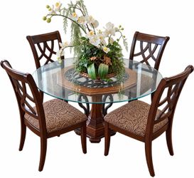 Dinning room table and 4 chairs