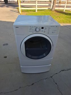 Kenmore HE2 Front Load propane gas  Dryer White
