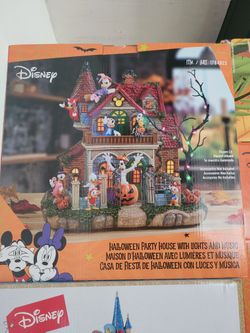 New In Box sell Disney Halloween Decorations