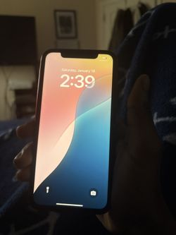 CLEAN IPHONE 11
