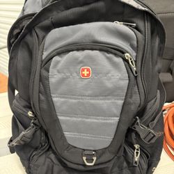 Laptop backpack
