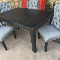 Dining table 4 chair