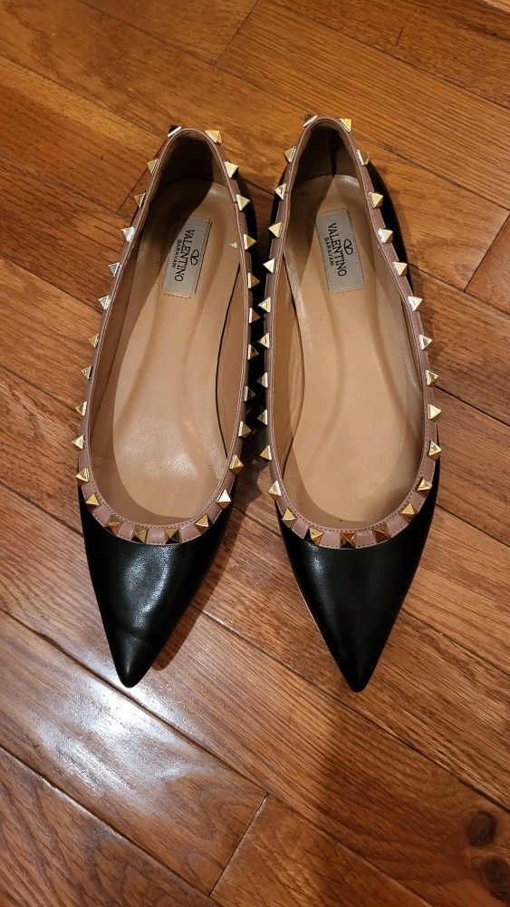 Valentino Black Leather Rockstud Ballet Flats Size 40