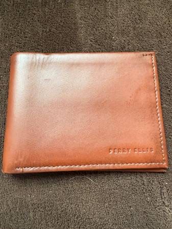 Perry Ellis Men's Portfolio Passcase/Wallet*New