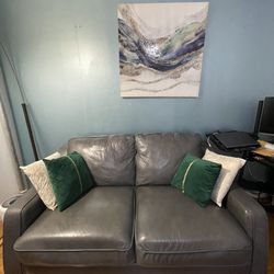 Leather Love Seat Sofa-color Gray  In Good Condition!