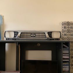 1996 OEM Chrome Grille For a Toyota Tacoma 4x4 Pickup 