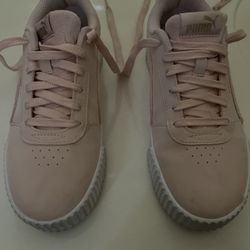 Women’s Pink Puma Shoes