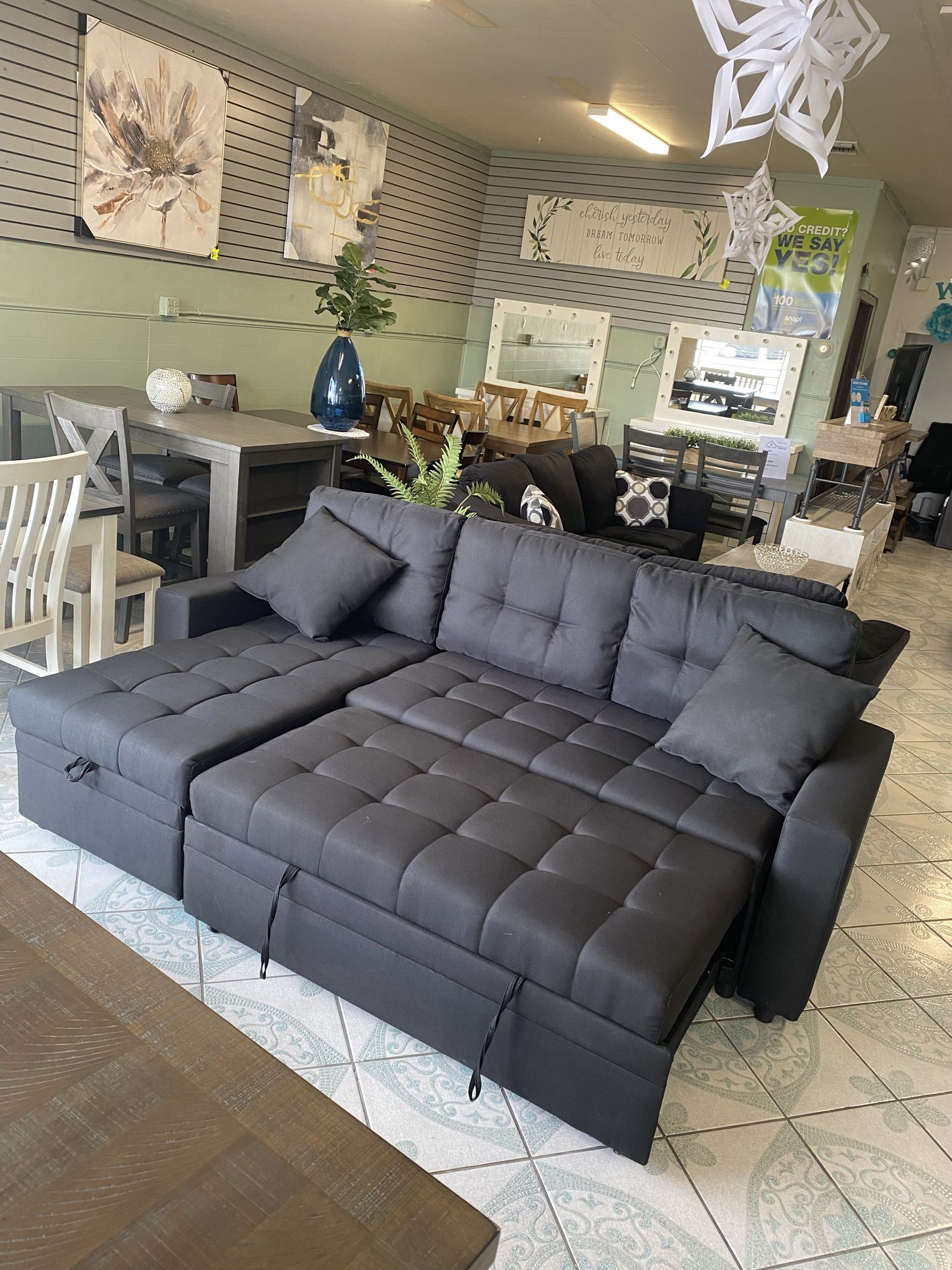 Black Sectional With Pull Out Bed And Storage ‼️