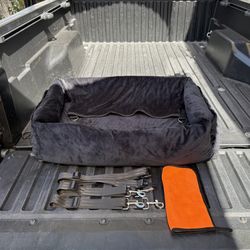 Dog Car Seat For Medium Dog Or Two Small Dogs w/Cushion & Towel