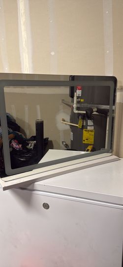 vanity mirror
