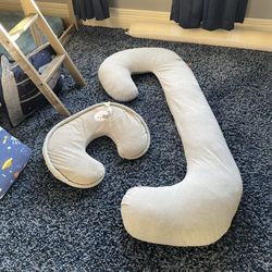 Leach Pregnancy Pillow And Boppy Nursing Pillow