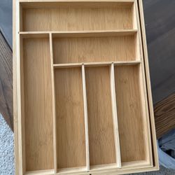 Expandable Utensil Organizer