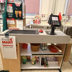 Melissa & Doug Fresh Mart Pretend Grocery Store And Play Food  