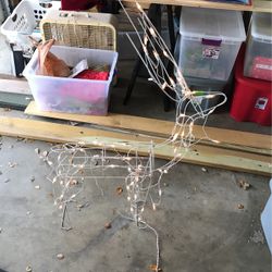 Light Up Christmas Reindeer 