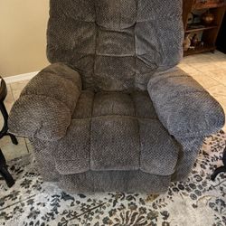 La-Z-Boy Walk Away Power Recliner 