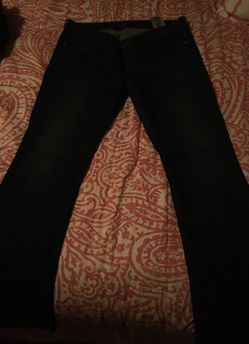 Guess Foxy Flare Size 32