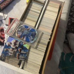 Football And Baseball Cards Lot