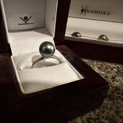 Kamoka Pearls Ring and Bracelet Set