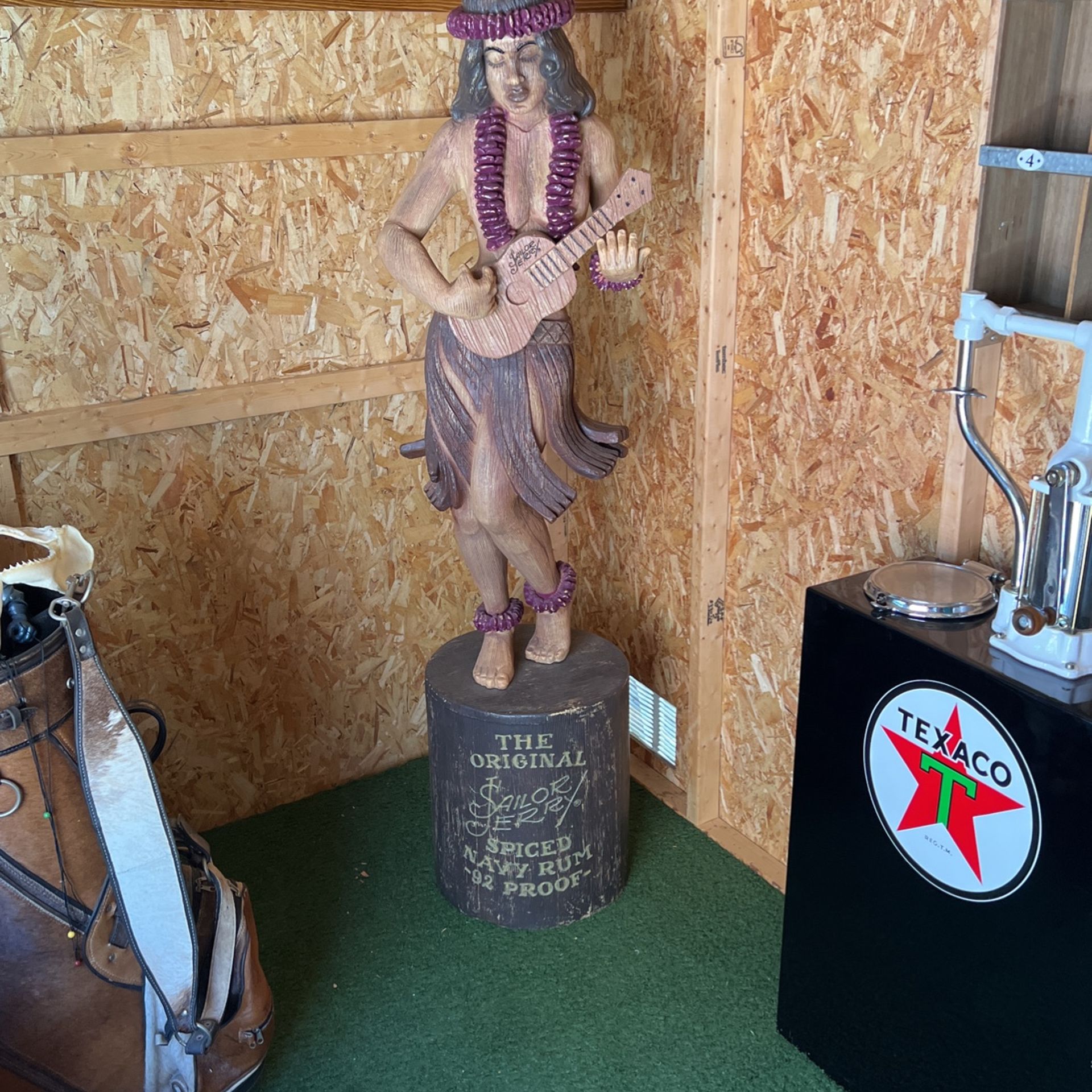 Rare Sailor Jerry Spiced Navy Rum Hawaiian Hula Girl Statue
