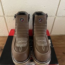 BOTAS DE TRABAJO O CASUAL / WORK OR CASUAL BOOTS 