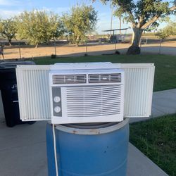 5,000 BTU Window Air Coni toner