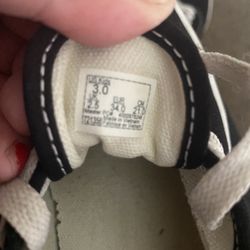 Girls Vans