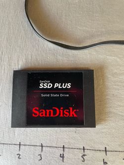 SanDisk plus 240GB,Internal,2.5" SSD  hard drive