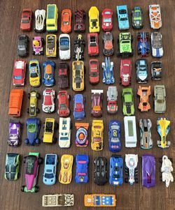 Hotwheels Lot