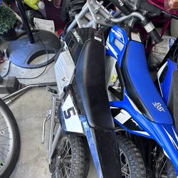 Dirt Bikes Electric 